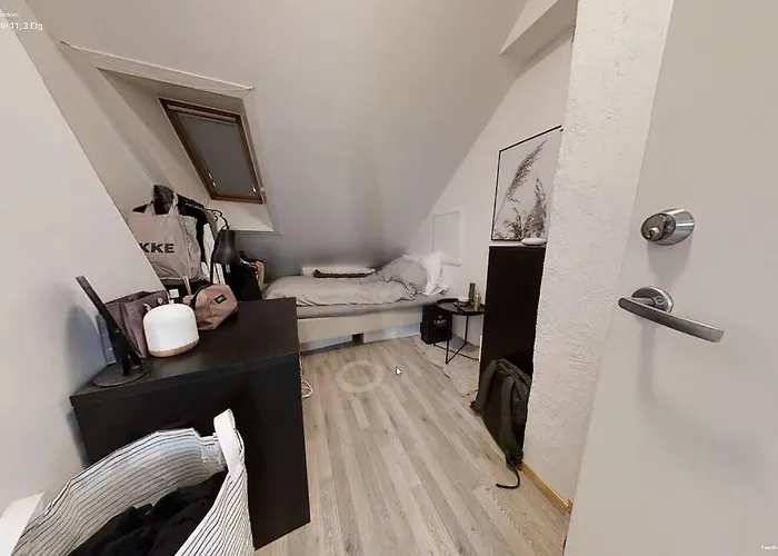 Spacious, 1 Minute From Bryggen!