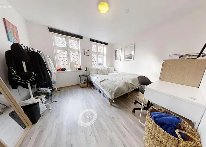 Spacious, 1 Minute From Bryggen! Διαμέρισμα